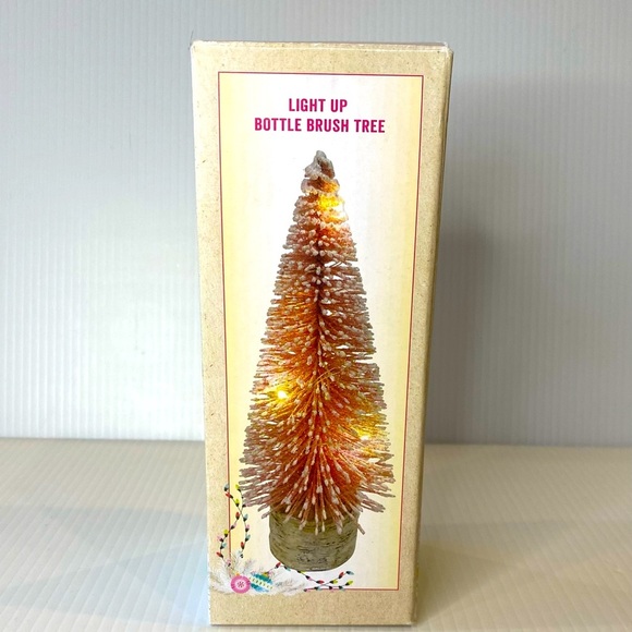 Cracker Barrel Light Up Christmas Bottle Brush Tree Pink - 1 In Box - Picture 1 of 12